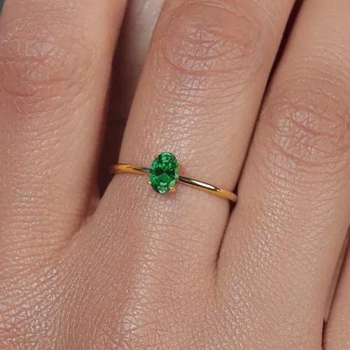 Miniatura 6 de Gem Stone King Anillo de compromiso de esmeralda simulada de oro amarillo de 10 quilates para mujer
