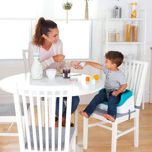 Miniatura 2 de Asiento elevador SmartClean Toddler Booster de Ingenuity para mesa de comedor con correas de arnés de 3 puntos, azul pavo real