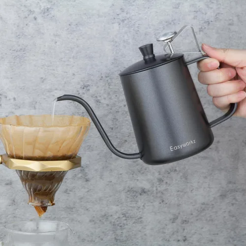 Miniatura 7 de Easyworkz Gage - Hervidor de café de cuello de cisne de 20 onzas con termómetro de acero inoxidable con boquilla larga y estrecha Negro