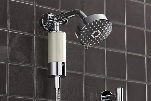 Miniatura 5 de Kohler 30646-CP Sistema de filtración de agua de ducha acuífero, reduce el cloro y el olor, incluye reemplazo de filtro, cromo pulido