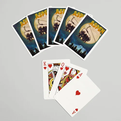 Miniatura 7 de Lantern Press Aspen, Colorado, Remonte de esquí y luna llena (52 cartas de juego, baraja de cartas de tamaño póquer con comodines)