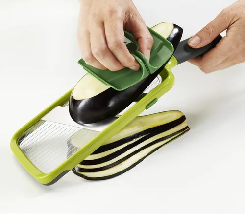 Miniatura 7 de Joseph Joseph Mandolina manual de agarre múltiple para cocina, rebanadora de frutas y verduras con agarre para alimentos y cuchillas ajustables
