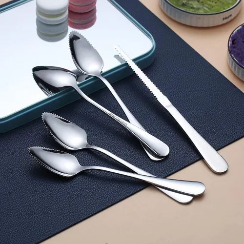 Miniatura 3 de HOMQUEN Juego de 5 cucharas de pomelo, 4 cucharas de acero inoxidable y 1 cuchillo con chapado de titanio, bordes dentados para utensilios (plateado)