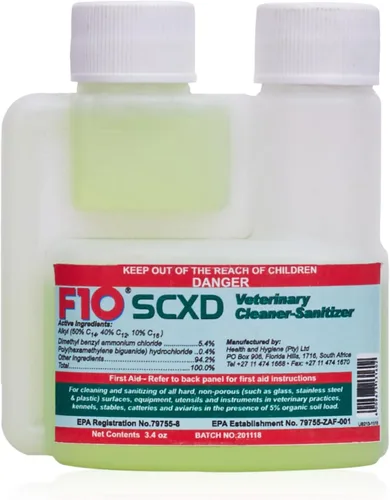 F10 SCXD - Desinfectante veterinario concentrado y limpiador con jabón para perreras, caja de arena, jaulas, terrarios, hábitats, prácticas