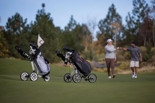 Miniatura 6 de Sun Mountain Bolsa VLO de 14 vías 2025 4.5LS - Organización principal con nuestra bolsa de soporte de golf de 14 vías, bolsa ligera para palos