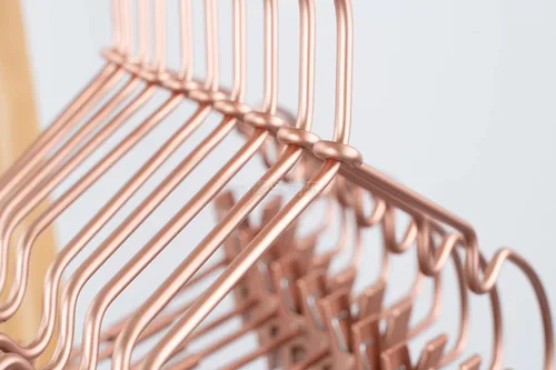 Miniatura 8 de Perchas de metal para ropa de bebé de 12.5 pulgadas, ganchos de oro rosa, colgador, para niños, pantalones, exhibición, almacenamiento, paquete de 10