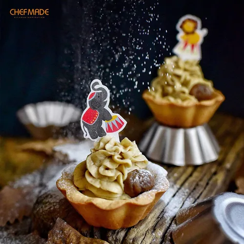 Miniatura 4 de CHEFMADE Juego de mini moldes para pudín, 3 pulgadas, 4 moldes antiadherentes para tarta de huevo, pan y pastel en forma de flor, utensilios