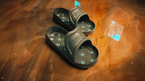 Miniatura 4 de Midwest Rake - Zapatos con púas afiladas estilo Sharp para recubrimientos resinosos, con púas reemplazables, grandes (Varios tamaños: M - XL)