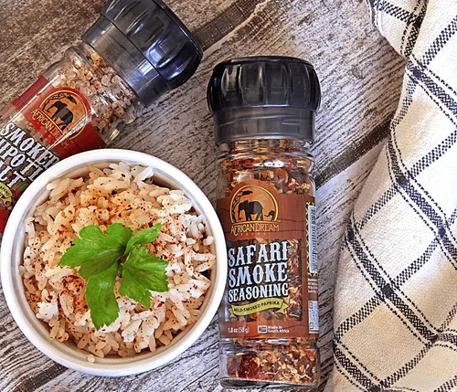 Miniatura 9 de African Dream Foods Mezcla de condimentos con humo Safari con pimientos ahumados, sal marina Ideal para carne, pollo, verduras Molinillo