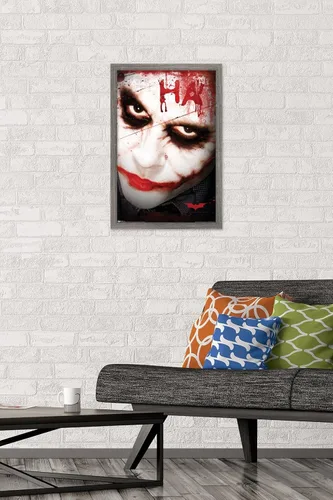 Miniatura 2 de Trends International DC Comics Movie - Póster de pared de The Dark Knight - The Joker Ha in Blood de 14.725 x 22.375 pulgadas, versión enmarcada