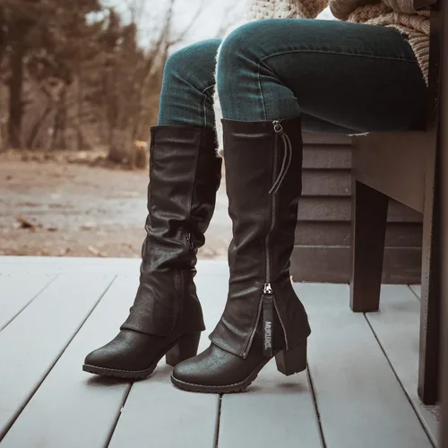 Miniatura 9 de MUK LUKS Botas de encaje para mujer - Gris