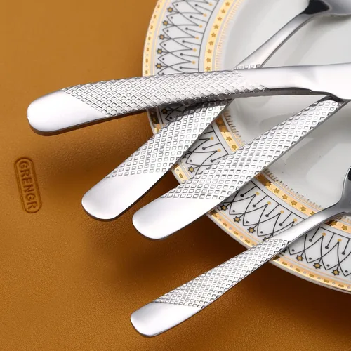 Miniatura 5 de Modern Silverware - Juego de cubiertos martillados de acero inoxidable de 20 piezas para 4 personas, incluye tenedores, cucharas, cuchillos, plateado