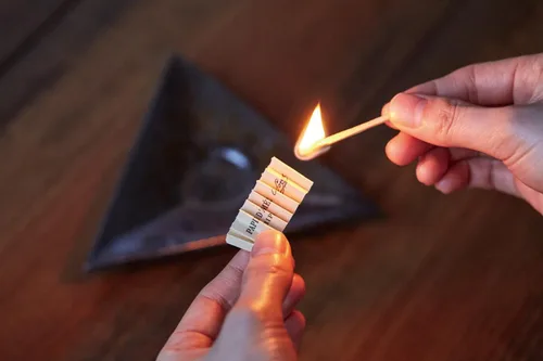 Miniatura 4 de Papier D'Armenie - Papeles tradicionales para quemar 1 libro de 12 hojas