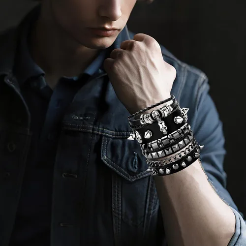 Miniatura 5 de 4 piezas de pulseras punk para hombres y mujeres, juego de pulseras de cuero con tachuelas, accesorio de joyería gótica rock para atuendo de los 80