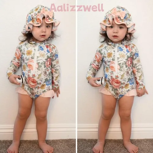 Miniatura 2 de Aalizzwell Traje de baño de una pieza de manga larga con sombrero para bebé niña