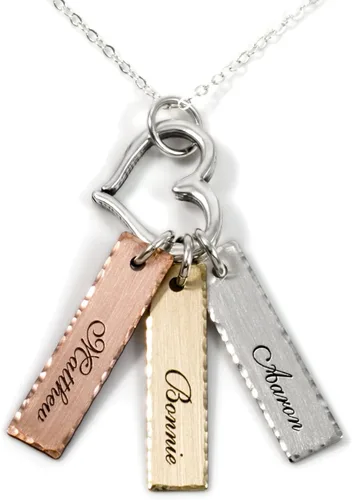 Collar personalizado con un corazón y tres barras de plata fina en diferentes tonos Plata fina de 14 quilates, color dorada, rosada y plateada.