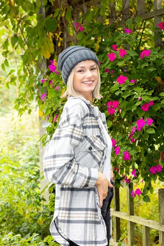 Miniatura 5 de Funky Junque Gorro holgado de punto trenzado de gran tamaño, grueso, suave, de gran