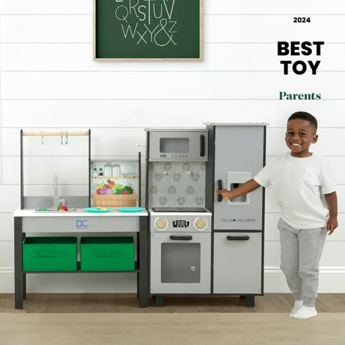 Miniatura 2 de Delta Children - Cocina de juguete Gourmet Todo en Uno de Rincón - Juego de cocina con estufa segura y sin calor con luces, horno, fregadero, Gris