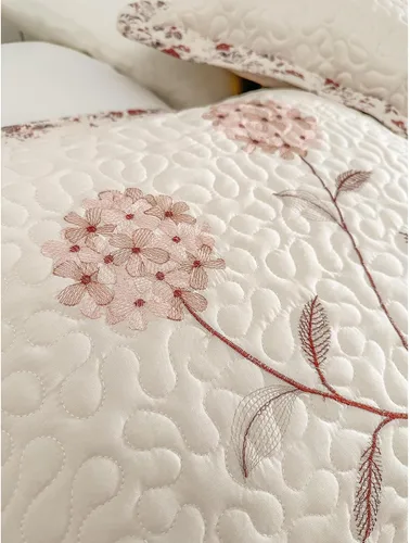 Miniatura 3 de BrylaneHome Colcha bordada Margaret - King, rosa