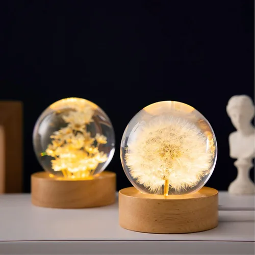 Miniatura 4 de Luz nocturna de bola de cristal de flores, lámpara de noche de bola de vidrio de 2.4 pulgadas con base de madera (diente de león)
