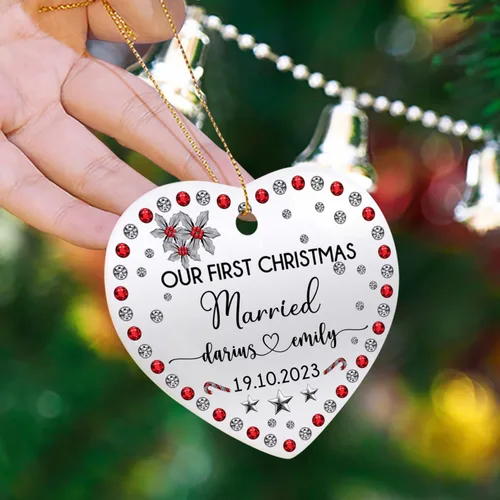 Miniatura 4 de Adornos personalizados de corazón para la primera Navidad, regalos para pareja de recién casados 2025, adorno de nuestra primera Navidad casado