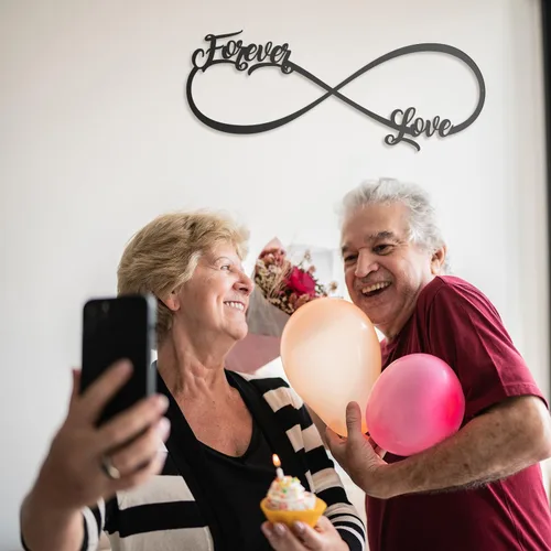 Miniatura 4 de Regalos personalizados de aniversario de boda para parejas 2025, letreros de infinito de metal personalizados con nombres y fecha, arte de pared
