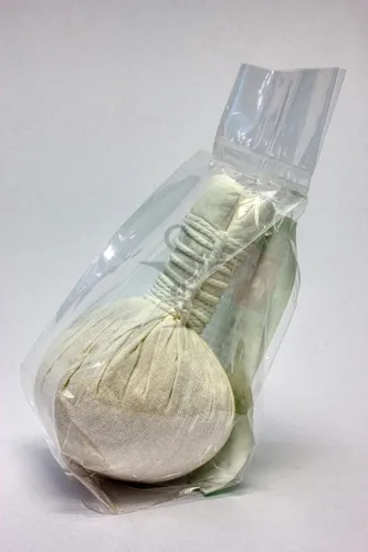 Miniatura 4 de Thai SPA Herbal HOT Compress terapia de bolas de masaje (Luk Pra Kob) Hecho en Tailandia, 1 unidad (3.53 onzas)