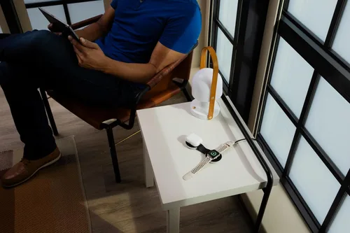 Miniatura 7 de Butterfly - Cargador inalámbrico plegable compacto 2 en 1 con adaptador de viaje, carga MagSafe Duo de 15 W para iPhone, AirPods y Apple Watch