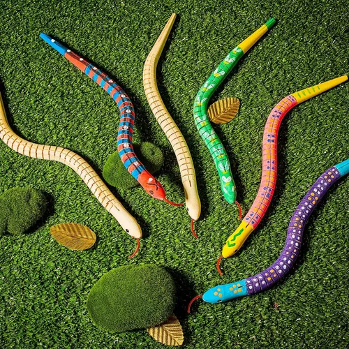 Miniatura 7 de BBTO Serpiente de madera sin terminar con 10 piezas de serpiente de madera flexible articulada con 12 colores acrílicos para manualidades