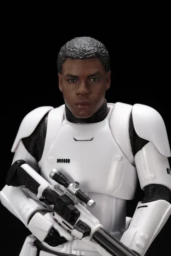 Miniatura 10 de Star Wars First Order Stormtrooper Fn‐2199 Artfx+