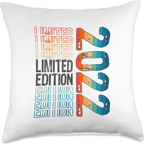 Miniatura 4 de Limited Edition Vintage 2022 Retro Birthday Throw Pillow