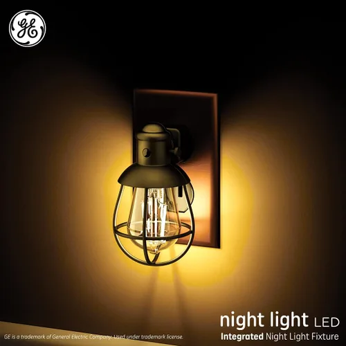 Miniatura 3 de GE Luz nocturna LED de estilo vintage, accesorio LED integrado estilo granja, luz de vela cálida (paquete de 4)