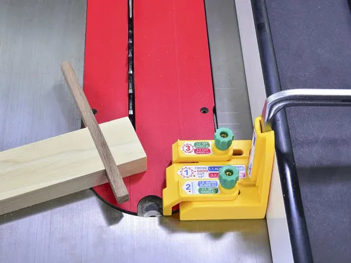 Miniatura 7 de MATCHFIT dado Stop por MICROJIG. Accesorio para pinzas Matchfit Dovetail.