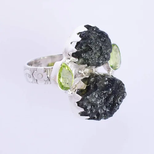 Miniatura 5 de Anillo de plata de ley 925 con piedras preciosas de moldavita y peridoto