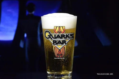 Miniatura 5 de STAR TREK Quark's Bar - Vaso de pinta impreso, con licencia oficial, calidad premium, cristalería artesanal, vaso de cerveza de 16 onzas, regalo