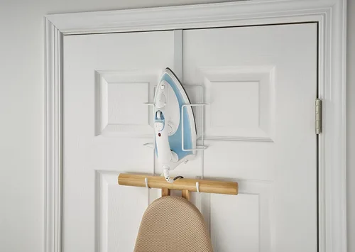 Miniatura 10 de ClosetMaid Barra de valet colgante para instalación en pared o puerta, accesorios incluidos, diseño plegable, acero duradero, color blanco