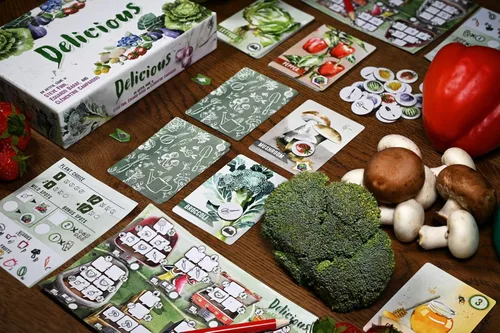 Miniatura 3 de Pencil First Games Delicioso juego de cartas: un ingenioso juego de jardinería con frutas y verduras para 1-100 jugadores