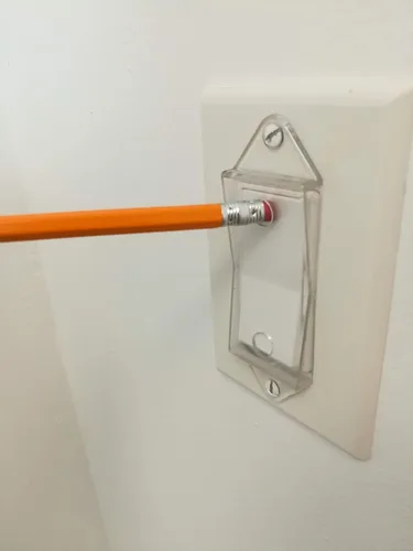 Miniatura 4 de Paquete de 4 protectores transparentes para placa de interruptor basculante, mantiene el interruptor de luz encendido o apagado. Protege tus luces