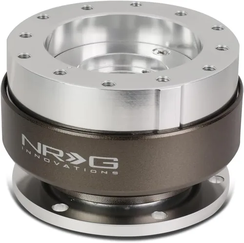 NRG Innovations Gen 2.0 - Kit de liberación rápida para volante, patrón de pernos de 0.236 x 2.756 in y 0.236 x 2.913 in, cuerpo plateado, anillo