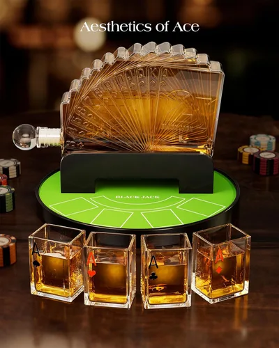 Miniatura 4 de Kollea Juego de decantador de whisky Blackjack, decantador estilo casino de 37.2 onzas con 4 vasos, dispensador de licor, divertidos regalos