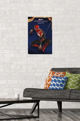 Miniatura 2 de Trends International Marvel Spider-Man: No Way Home - Póster de pared para disfraz rojo, 22.4 pulgadas de largo x 14.7 W, paquete de póster