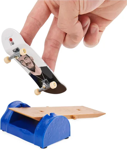 Miniatura 2 de Tech Deck Versus Series - Fingerboard Set of 2 with Obstacle, Trick Cards and Accessories (Random Selection - Assorted Products) for Fingerboarding