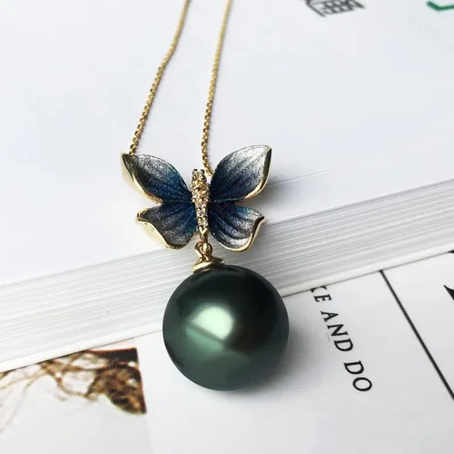 Miniatura 2 de Collar con colgante de mariposa de perlas negras reales para mujer con perlas cultivadas de Tahití negras genuinas de calidad AAAA+ Collar de oro