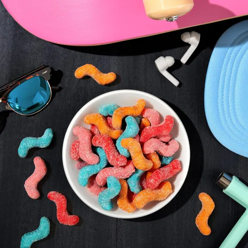 Miniatura 9 de Trolli Sour Bursting Crawlers - Caramelos de gomitas ácidas, 4.25 onzas (Paquete de 12)