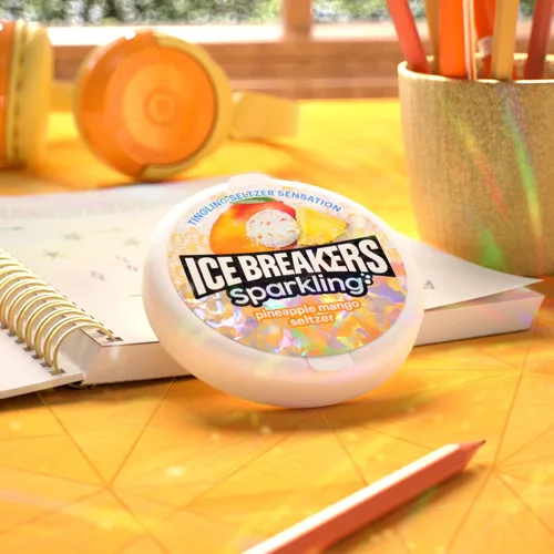 Miniatura 5 de ICE BREAKERS Sparkling Pineapple Mango Seltzer Latas de mentas sin azúcar, 1.5 oz (8 unidades)