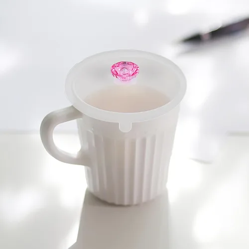 Miniatura 7 de Luxshiny Fundas de silicona para tazas, paquete de 6 tapas transparentes de 4.33 pulgadas, tapas de taza de bebidas reutilizables herméticas