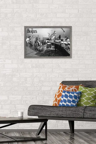 Miniatura 2 de The Beatles - Póster de pared de Let It Be Studio, 22.4 pulgadas de largo x 14.7 pulgadas de ancho, versión enmarcada de madera de granero