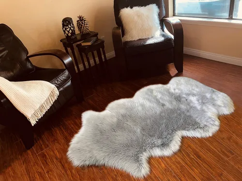 Miniatura 11 de LAMBZY Alfombra sintética de piel de oveja auténtica, con textura inferior gruesa, fuerte, fácil de lavar, resistente a las manchas, perfecta