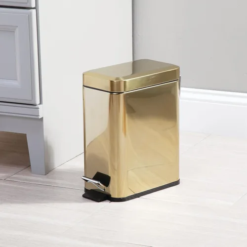 Miniatura 3 de mDesign Pequeño y moderno cubo de basura rectangular de metal con tapa y pedal de 1.3 galones, compacto, con cubo interior extraíble con asa