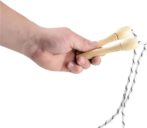 Miniatura 3 de The Dreidel Company Cuerdas de saltar duraderas para niños (paquete de 2), nailon con asas de madera, actividad de salto en interiores y exteriores